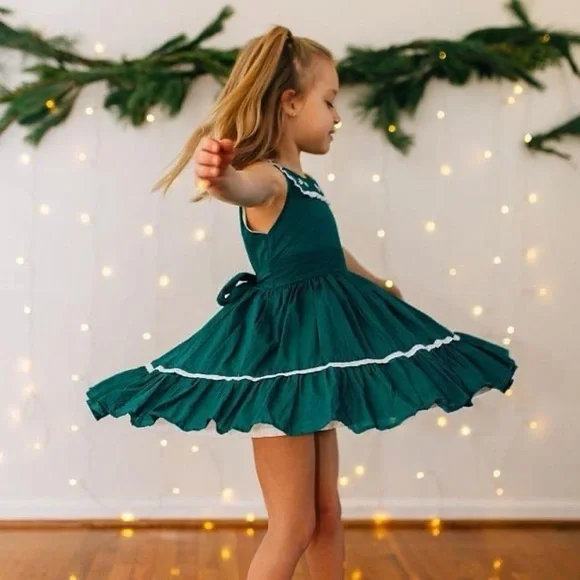 green emerald velvet dress Well Dressed Wolf Silver Bells Dress main image 0